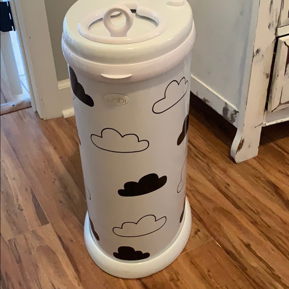 Ubbi diaper pail